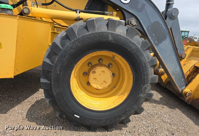 image for item DT6981 2007 John Deere 310TJ backhoe