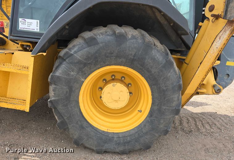 image for item DT6981 2007 John Deere 310TJ backhoe