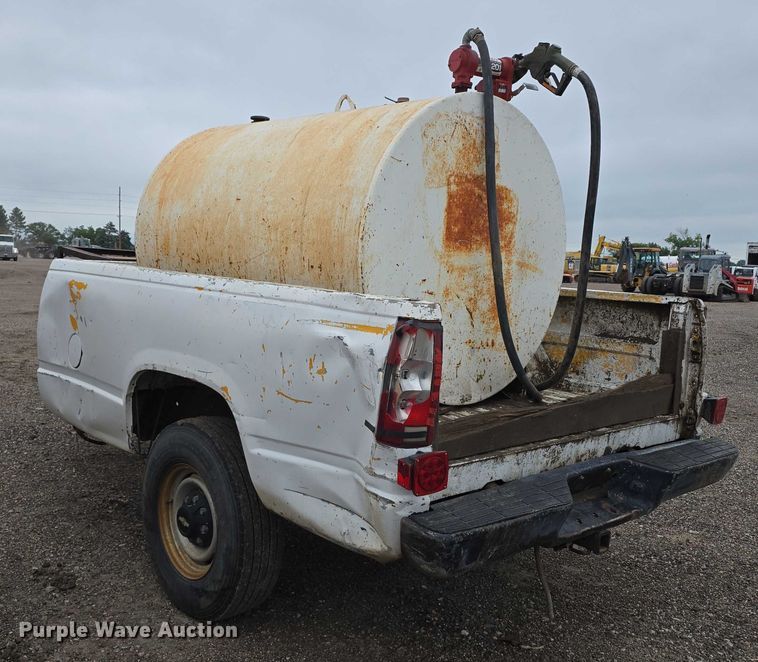 image for item DT6982 Shop built fuel trailer
