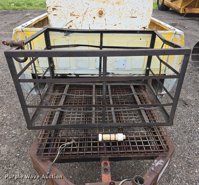 image for item DT6982 Shop built fuel trailer