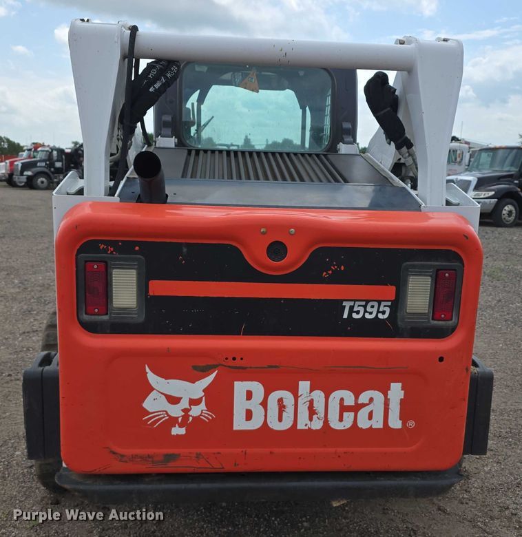 image for item DT6983 2019 Bobcat T595 tracked skid steer loader