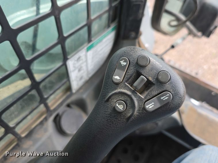 image for item DT6983 2019 Bobcat T595 tracked skid steer loader