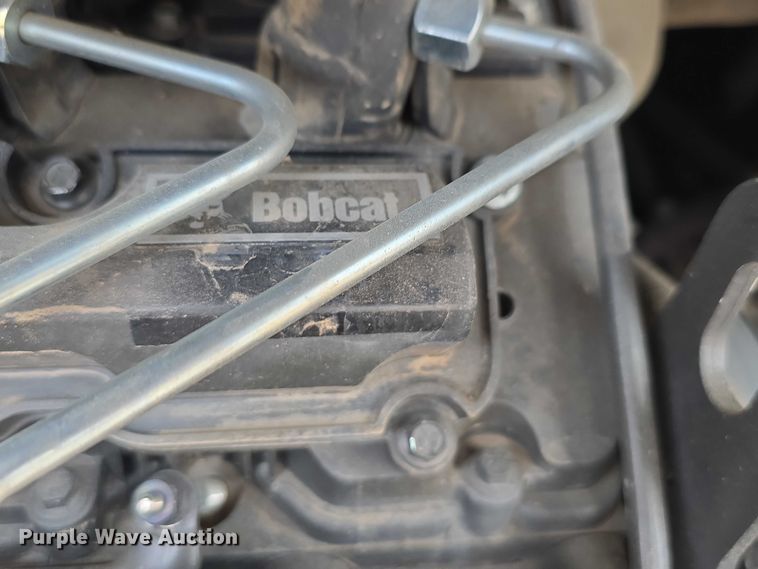 image for item DT6983 2019 Bobcat T595 tracked skid steer loader