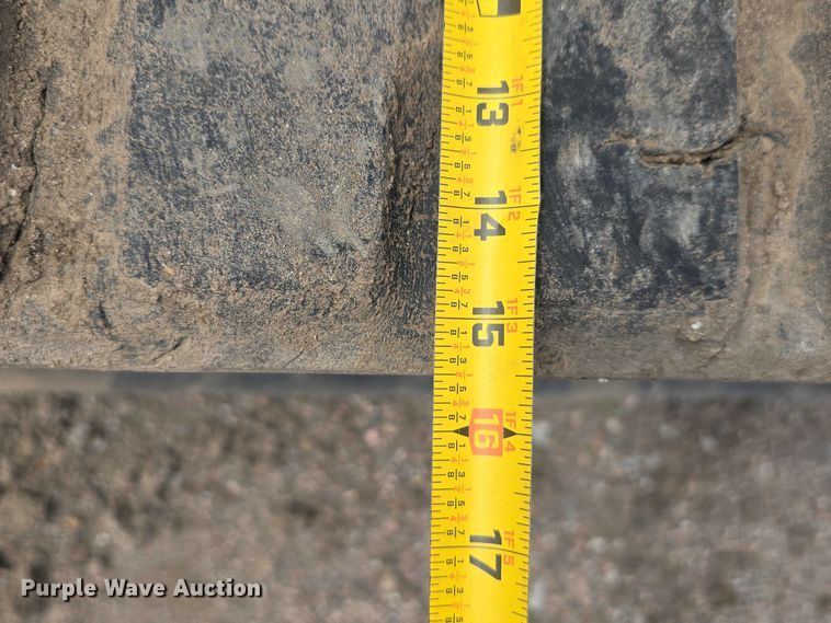 image for item DT6983 2019 Bobcat T595 tracked skid steer loader