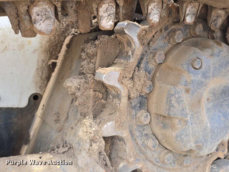 image for item DT6983 2019 Bobcat T595 tracked skid steer loader