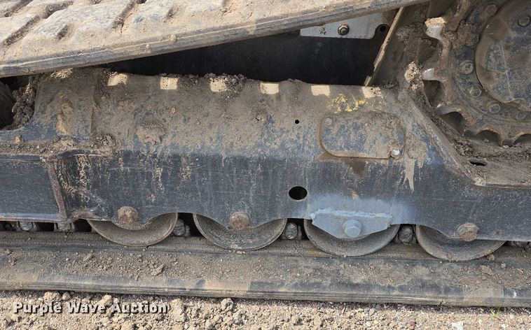 image for item DT6983 2019 Bobcat T595 tracked skid steer loader