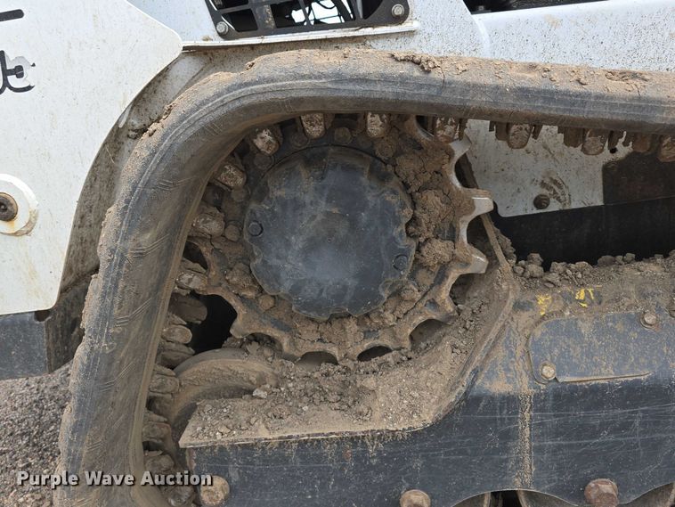 image for item DT6983 2019 Bobcat T595 tracked skid steer loader