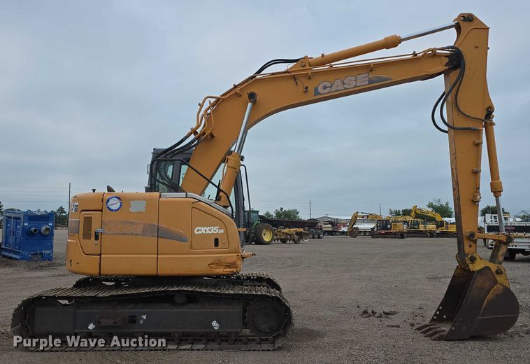 image for item DT6984 2007 Case CX135SR excavator