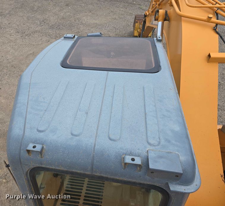 image for item DT6984 2007 Case CX135SR excavator