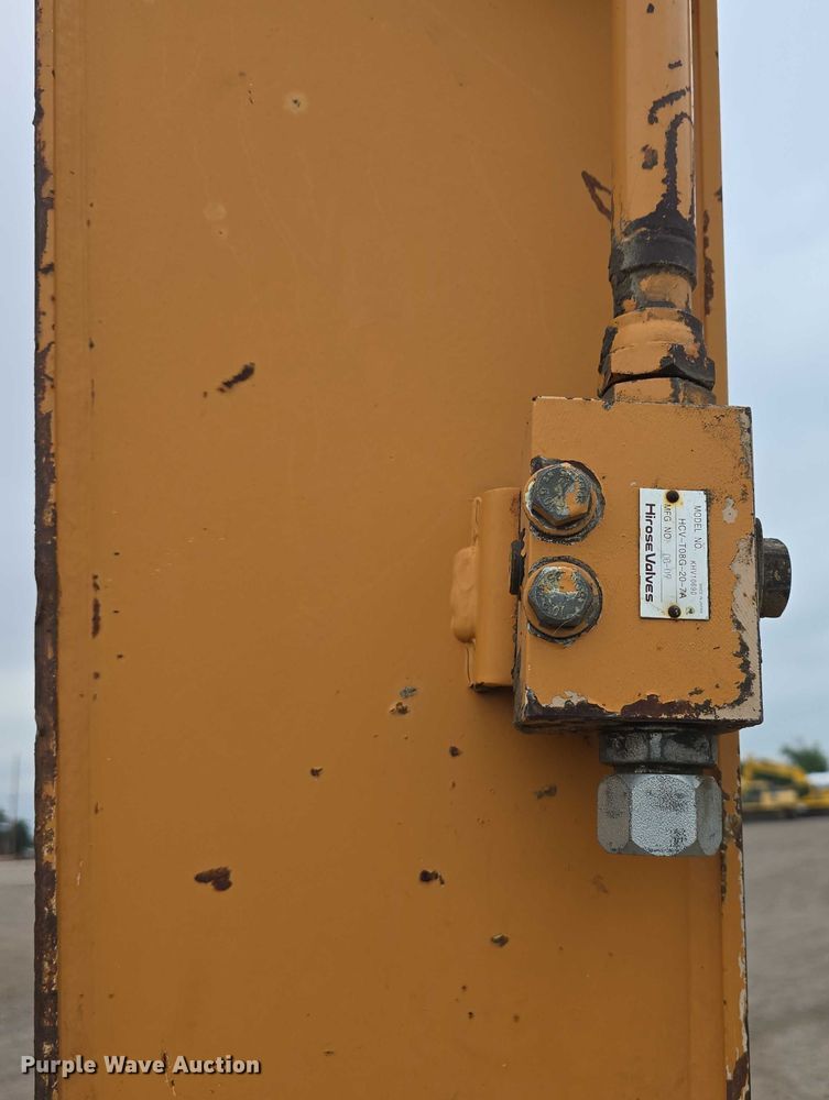 image for item DT6984 2007 Case CX135SR excavator