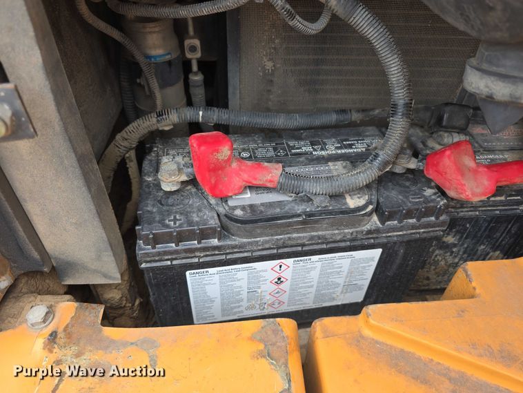 image for item DT6984 2007 Case CX135SR excavator