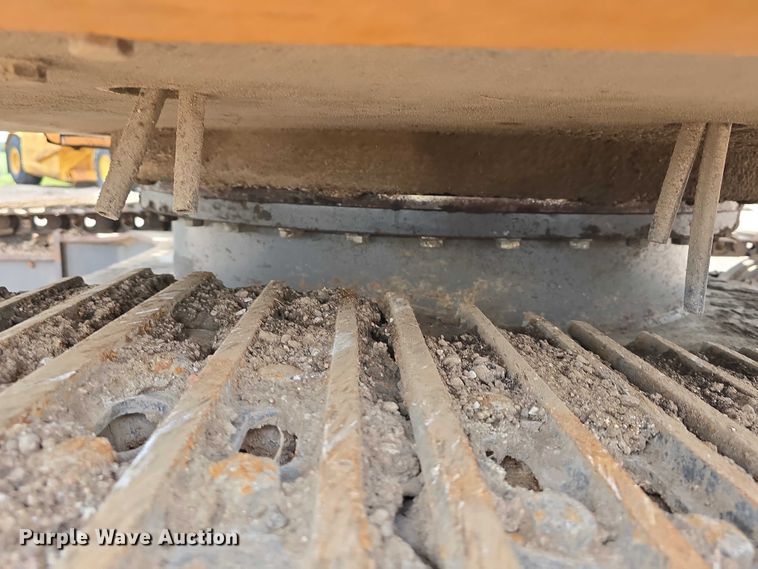 image for item DT6984 2007 Case CX135SR excavator