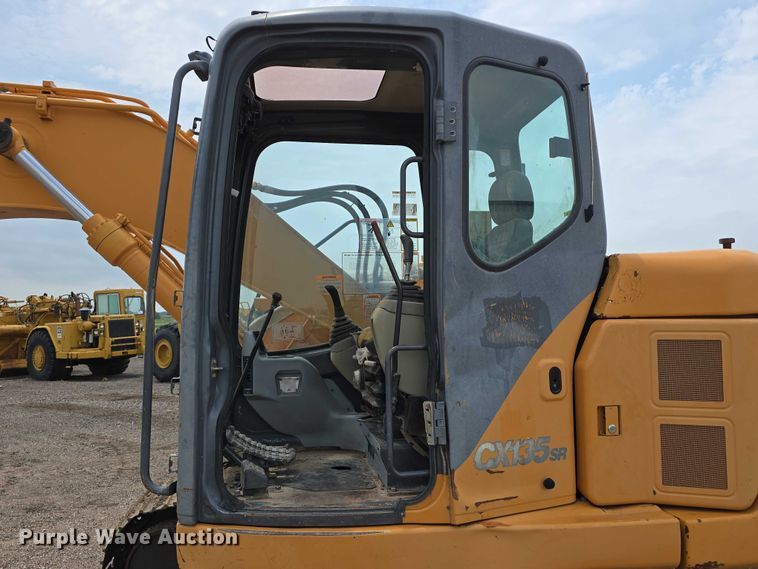 image for item DT6984 2007 Case CX135SR excavator