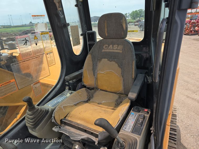 image for item DT6984 2007 Case CX135SR excavator