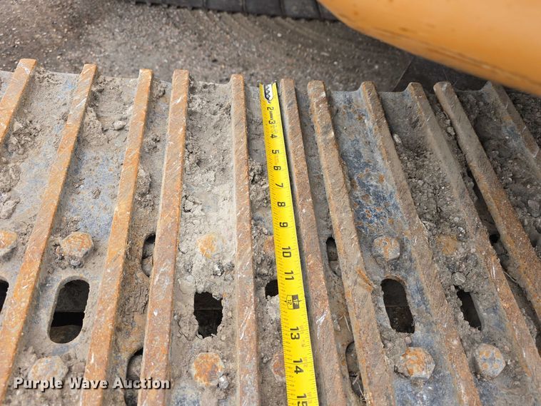 image for item DT6984 2007 Case CX135SR excavator