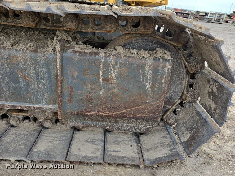 image for item DT6984 2007 Case CX135SR excavator