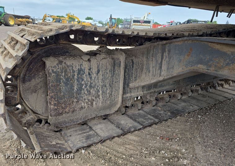 image for item DT6984 2007 Case CX135SR excavator