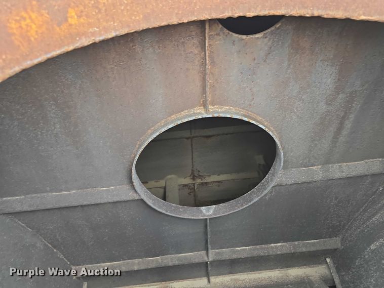 image for item DT6986 1985 Caterpillar 621B water wagon