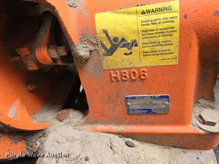 image for item DT6986 1985 Caterpillar 621B water wagon