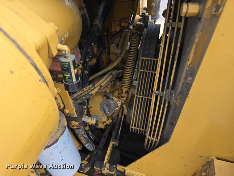 image for item DT6986 1985 Caterpillar 621B water wagon