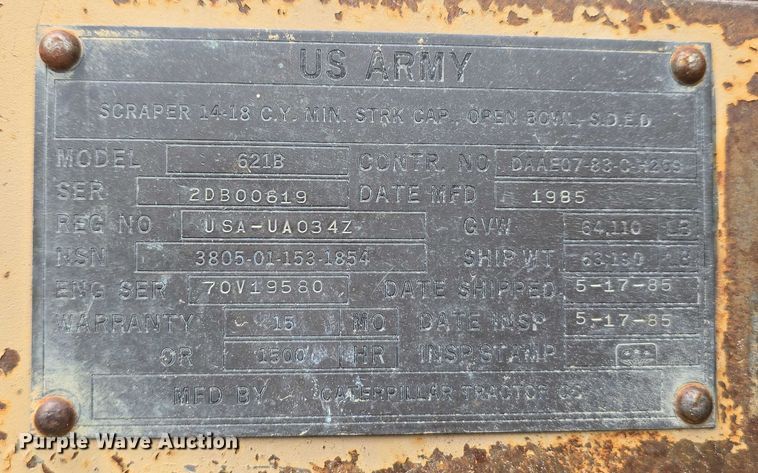 image for item DT6986 1985 Caterpillar 621B water wagon