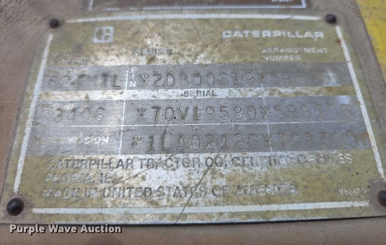 image for item DT6986 1985 Caterpillar 621B water wagon