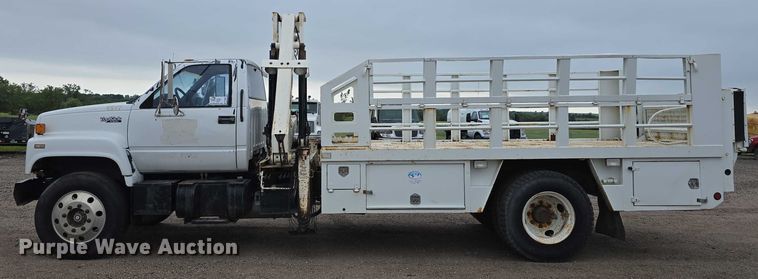 image for item DT6987 1992 GMC TopKick crane truck