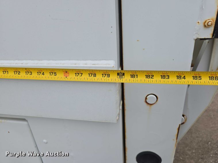 image for item DT6987 1992 GMC TopKick crane truck