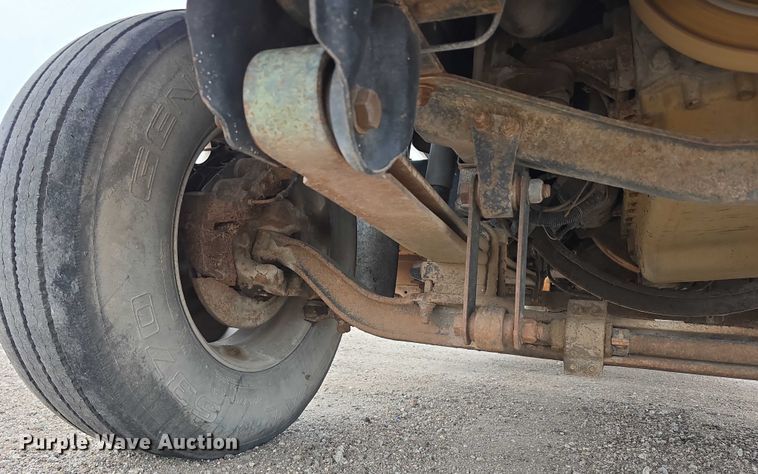 image for item DT6987 1992 GMC TopKick crane truck