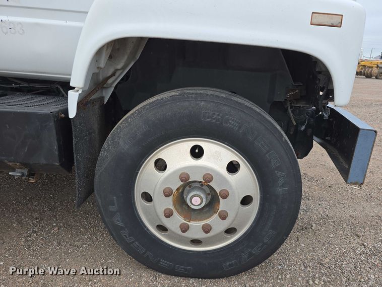 image for item DT6987 1992 GMC TopKick crane truck