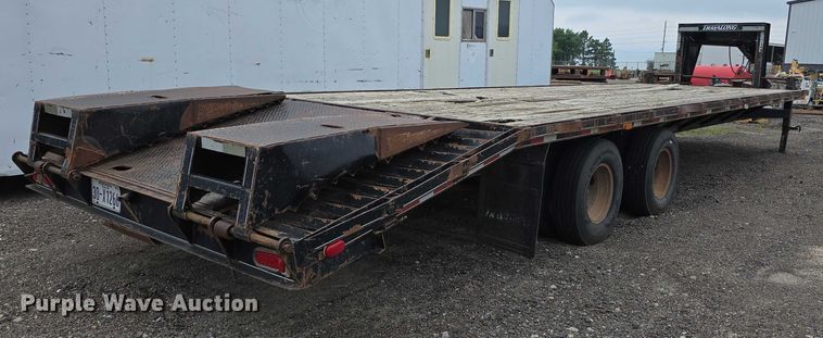 image for item DT6988 2002 Travalong equipment trailer
