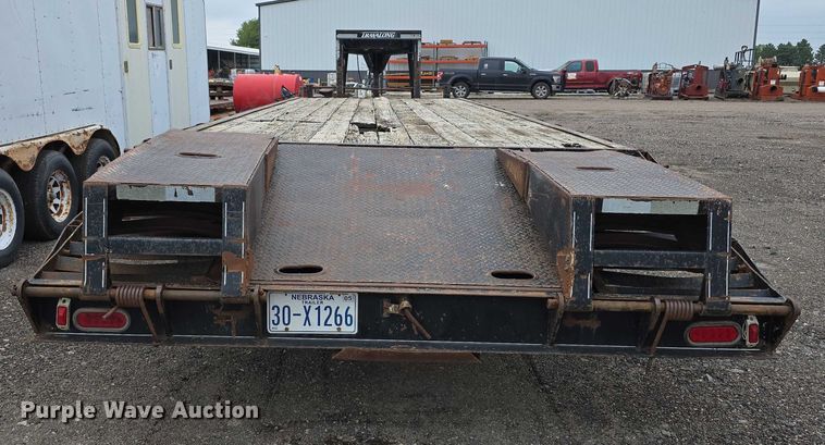image for item DT6988 2002 Travalong equipment trailer