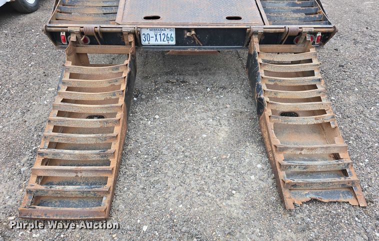 image for item DT6988 2002 Travalong equipment trailer