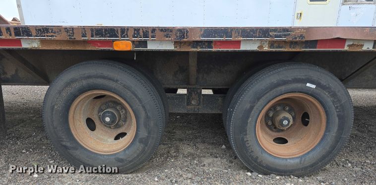 image for item DT6988 2002 Travalong equipment trailer