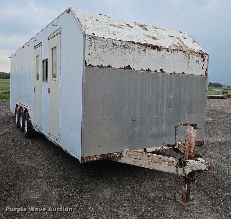 image for item DT6989 1994 Shop built enclosed cargo trailer