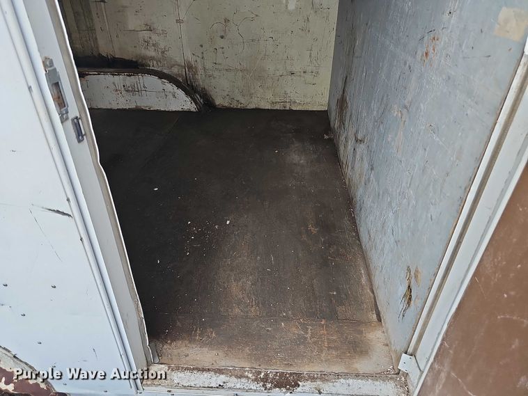 image for item DT6989 1994 Shop built enclosed cargo trailer