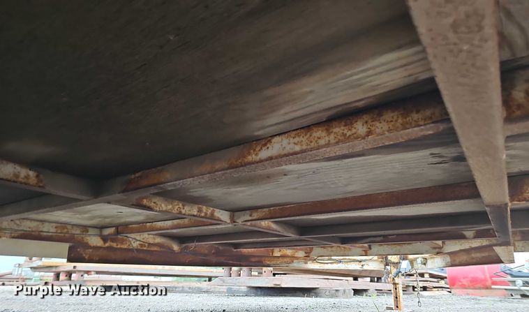 image for item DT6989 1994 Shop built enclosed cargo trailer