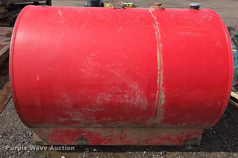 image for item DT6990 (2) fuel tanks