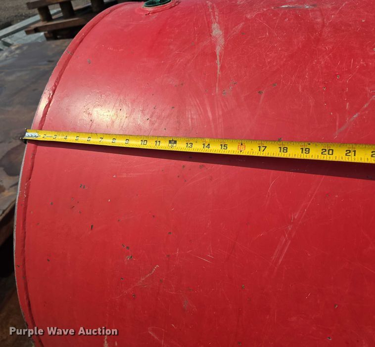 image for item DT6990 (2) fuel tanks