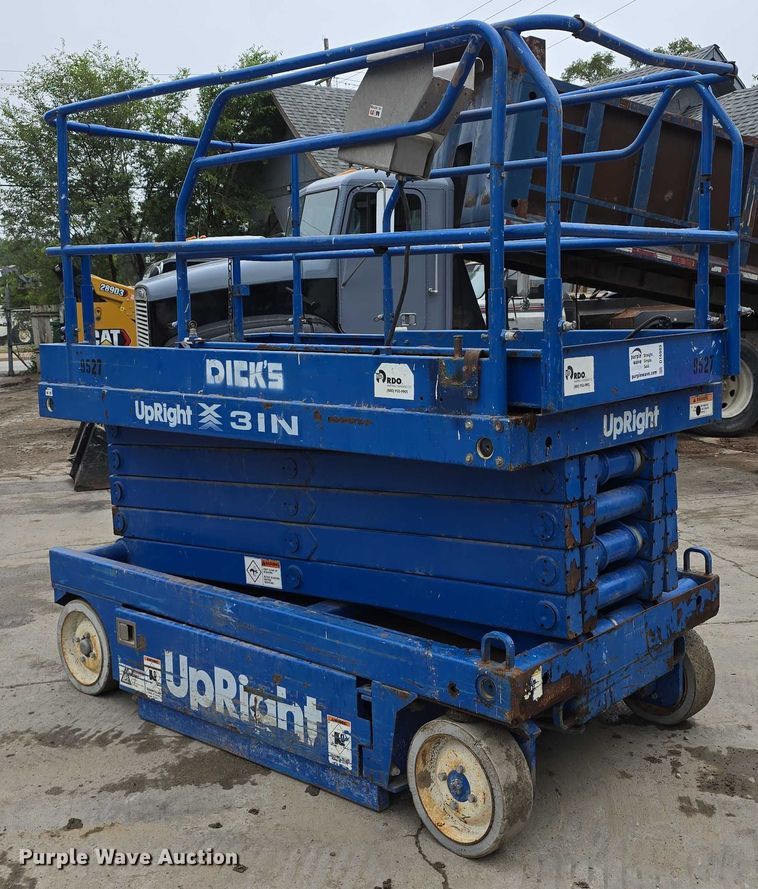 image for item DT6993 Upright, Inc. 66850-010 scissor lift