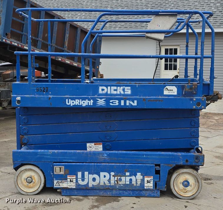 image for item DT6993 Upright, Inc. 66850-010 scissor lift