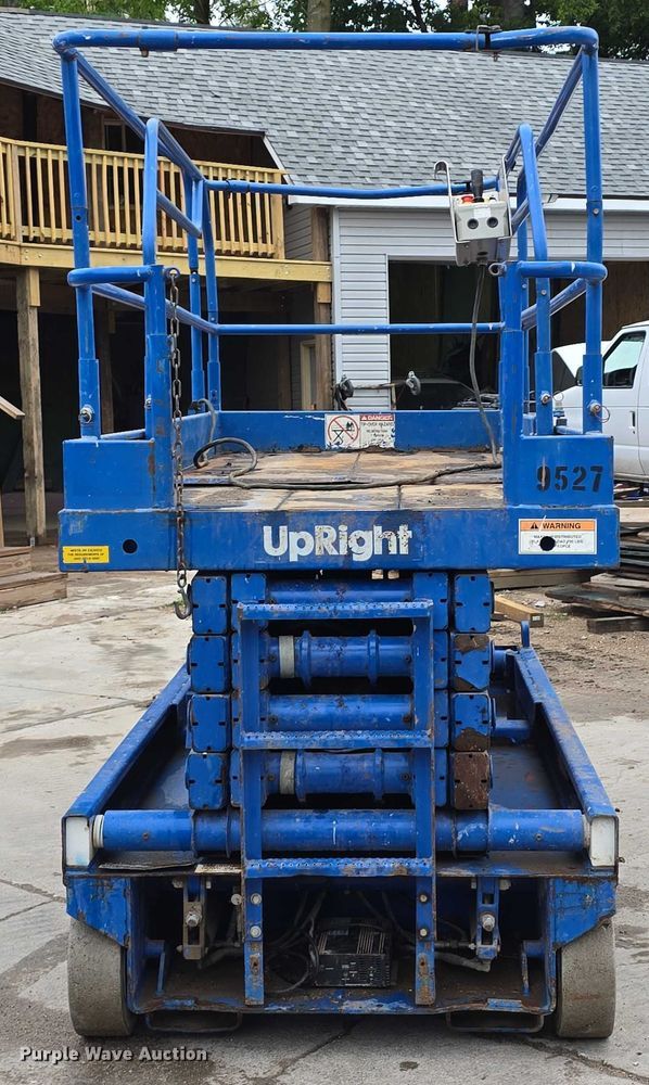 image for item DT6993 Upright, Inc. 66850-010 scissor lift