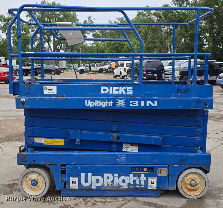 image for item DT6993 Upright, Inc. 66850-010 scissor lift