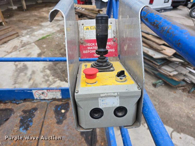 image for item DT6993 Upright, Inc. 66850-010 scissor lift