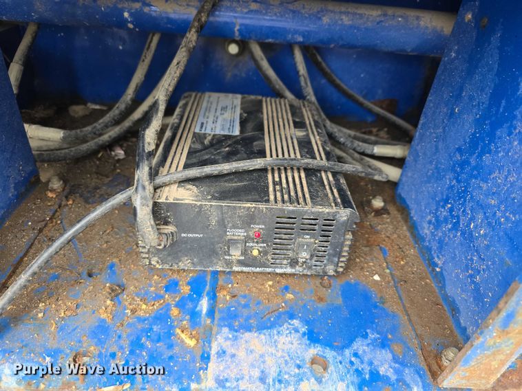 image for item DT6993 Upright, Inc. 66850-010 scissor lift