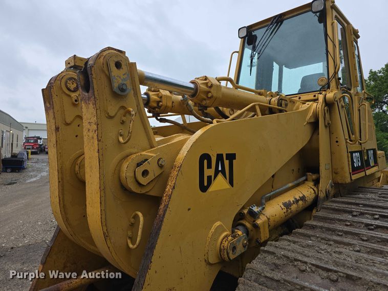 image for item DT6994 1999 Caterpillar 973 track loader