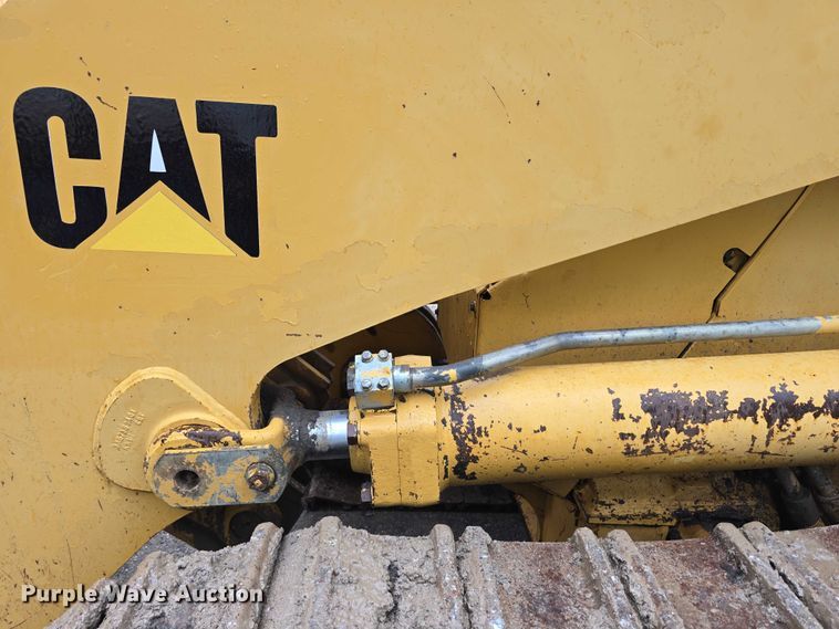 image for item DT6994 1999 Caterpillar 973 track loader