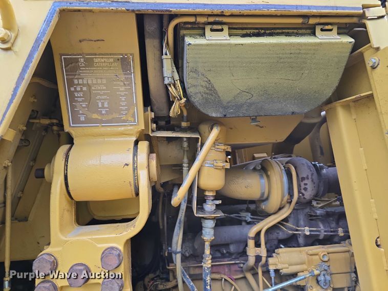 image for item DT6994 1999 Caterpillar 973 track loader