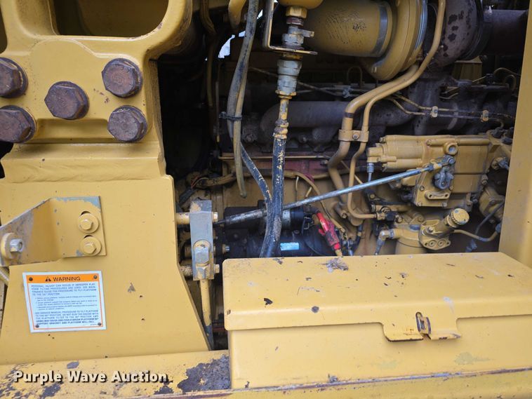 image for item DT6994 1999 Caterpillar 973 track loader