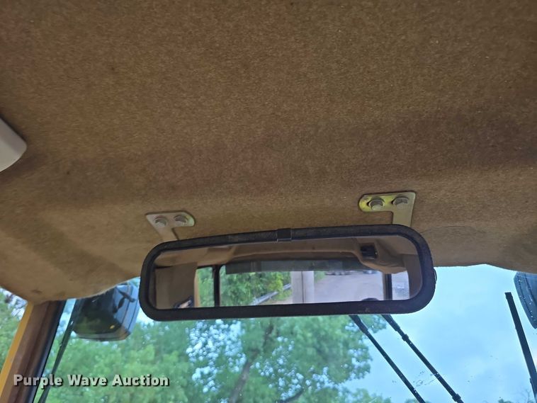 image for item DT6994 1999 Caterpillar 973 track loader